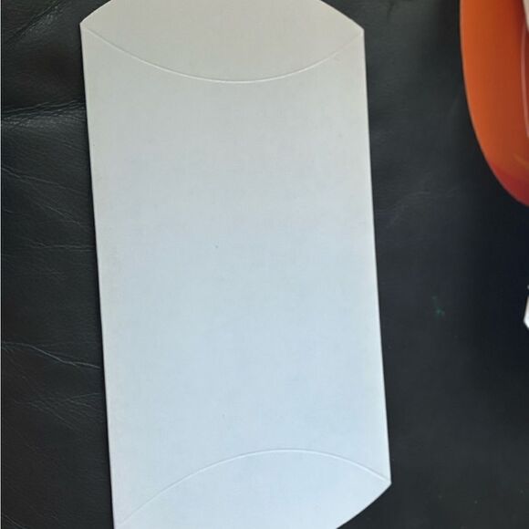 35+ NEW White Pillow Gift Boxes 5.5” x 11” - Picture 2 of 2